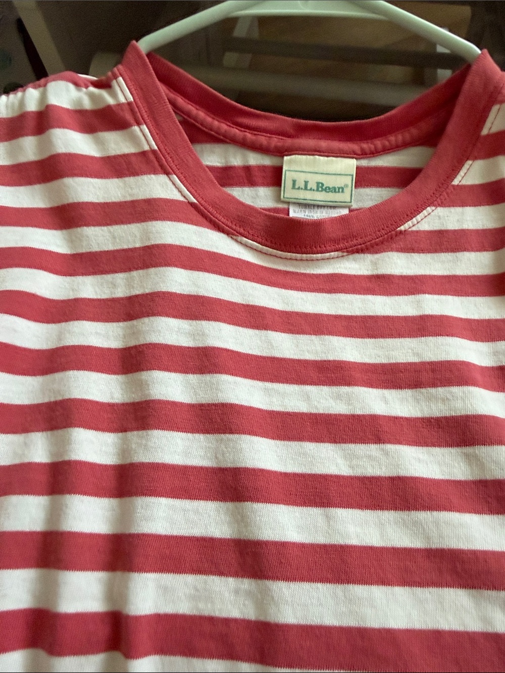 L.L. Bean Red and White Striped Short Sleeve Tee. 💯 cotton. Med. - Picture 6 of 8